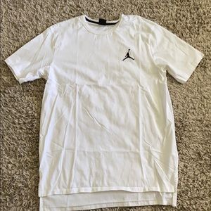 Never worn Men’s Jordan XL T-shirt